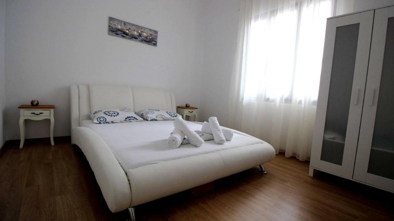 Perigiali Apartment 카발라 외부 사진